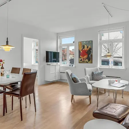 2 Bedroom In شقة