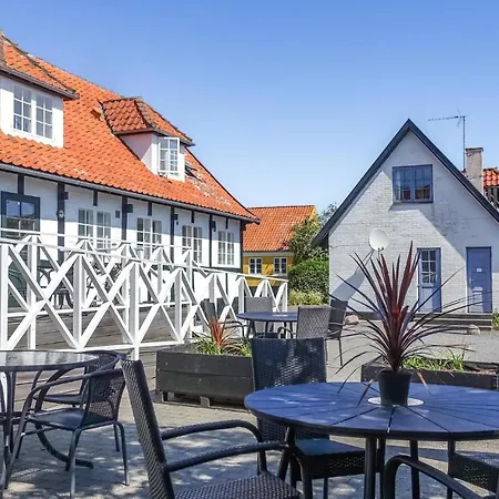 2 Bedroom In Apartment Svaneke