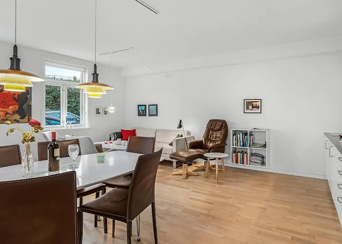 2 Bedroom In